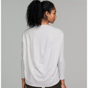 Lululemon “Back in Action” Light Grey Top